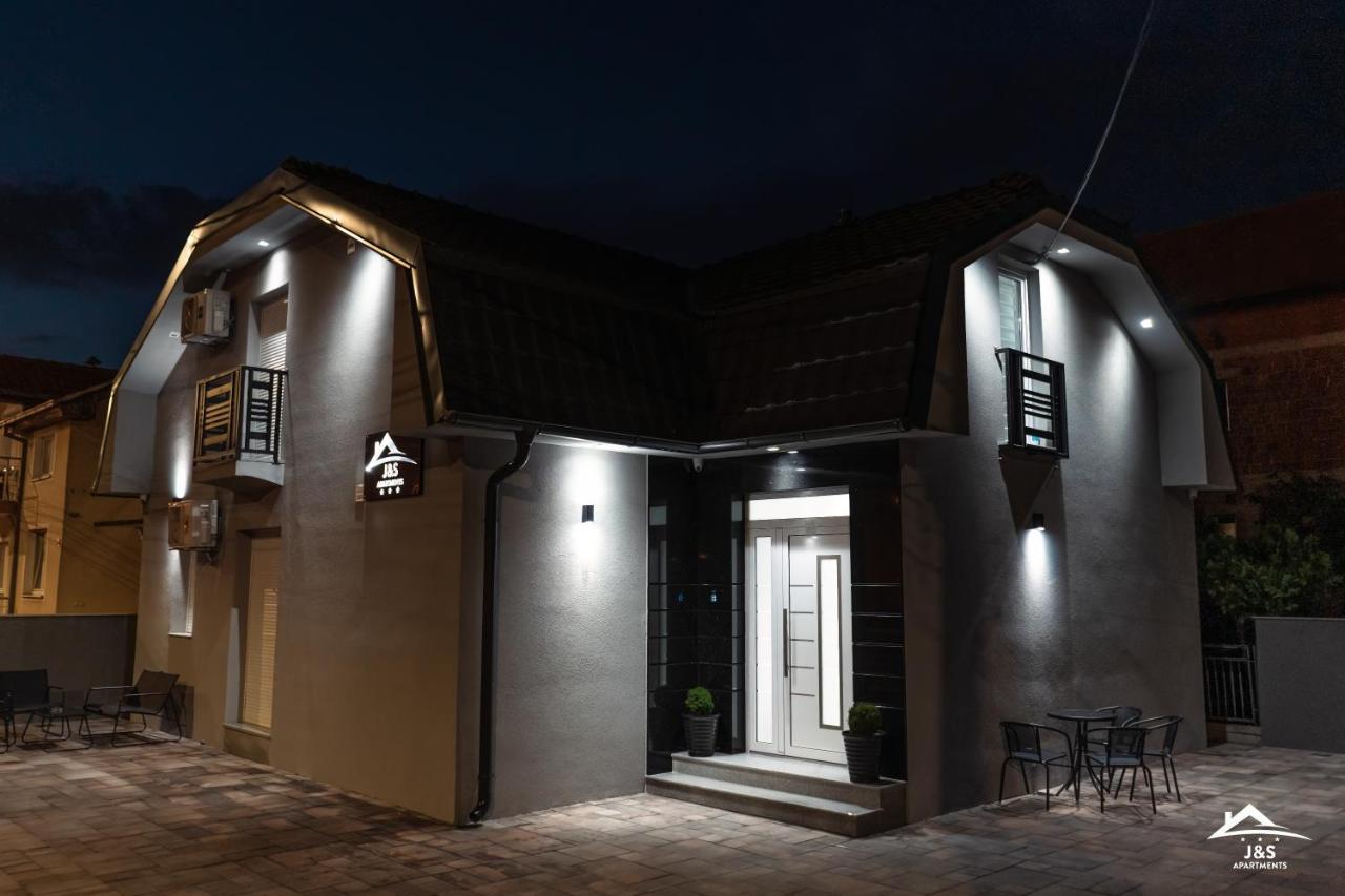 J&S Apartments Ni المظهر الخارجي الصورة
