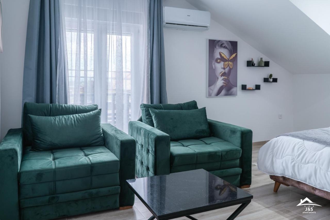 J&S Apartments Ni المظهر الخارجي الصورة