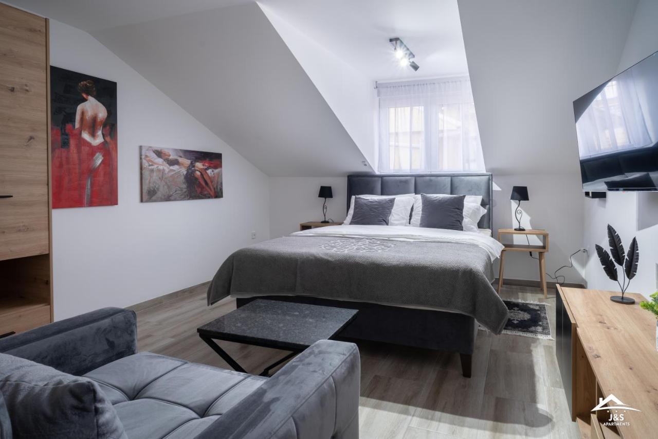 J&S Apartments Ni المظهر الخارجي الصورة